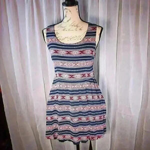Catch Me Southwest / Aztek style tie back with keyhole lined Mini Dress Size S